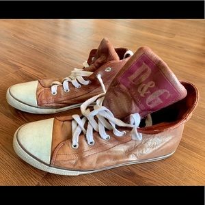 Vintage D&G leather chucks